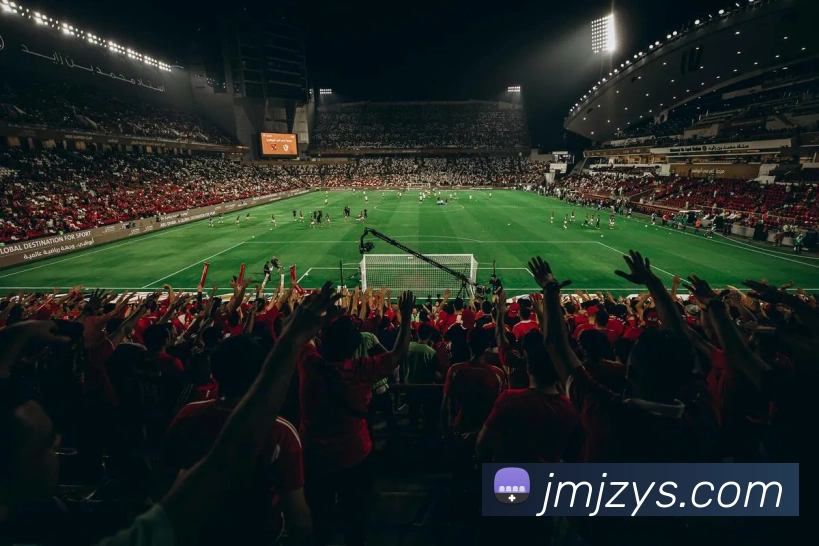 冬奥会中国运动员服装亮相 设计细节聚焦赛场表现期待